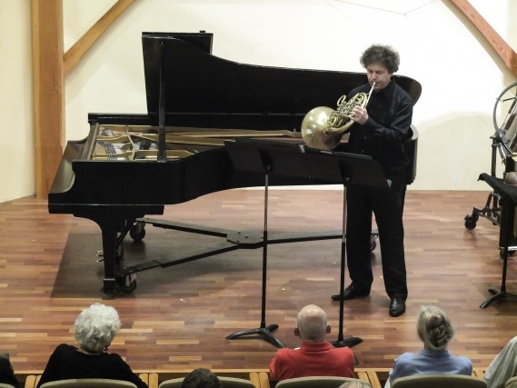 Performing Jörg Widmann's "Air for horn solo" (Stephen Stirling, French horn)